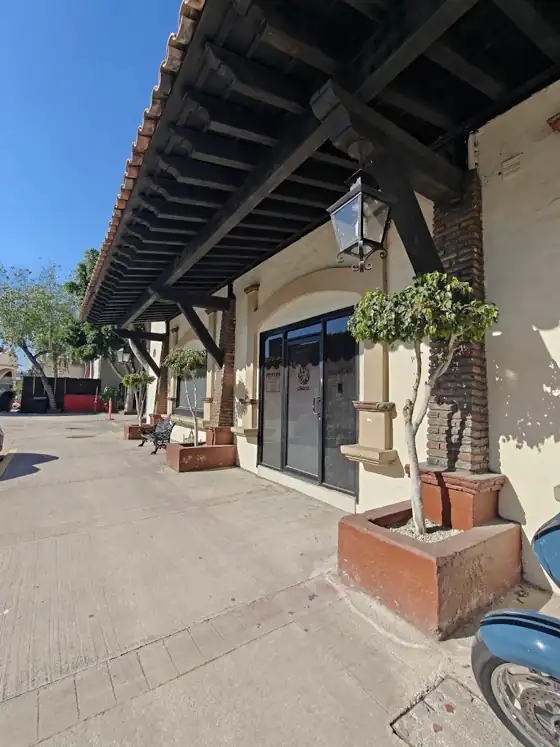 Arukah Integrative Health clinic entrance on Av. Paseo Centenario, Zona Río, Tijuana